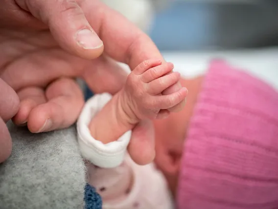Undernourished Infants at Risk for Adult Lung Restriction