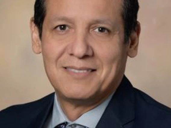 Luis A. Robles, MD staff photo