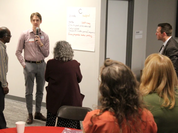 [Kevin J. Moynahan, MD, a clinical assistant professor in the Division of General Internal Medicine, Geriatrics & Palliative Medicine, discusses various traits a collaborative communication style may include.]