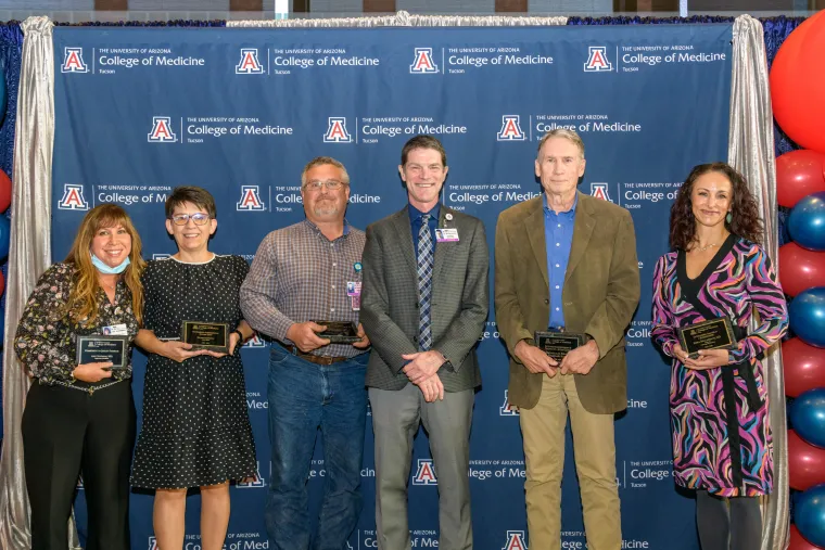 10_-_teaching_-_outstanding_-_202206792_com_faculty_awards-176 10_-_teaching_-_outstanding_-_202206792_com_faculty_awards-176
