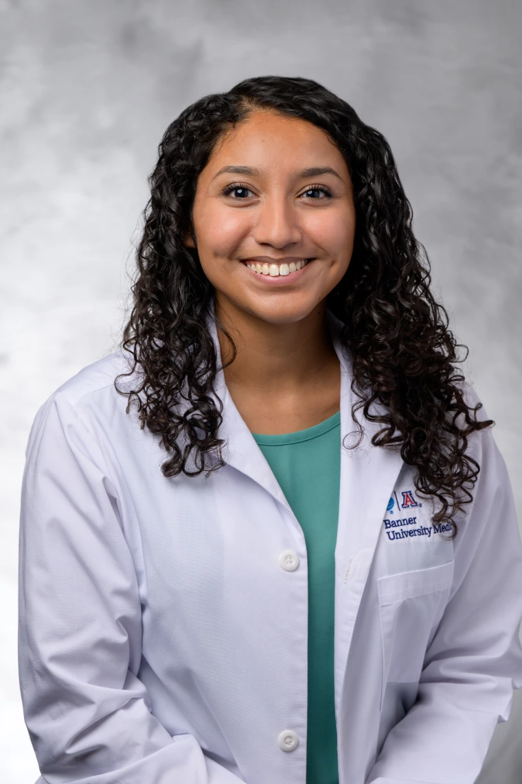 Dr. Alicia Martinez-Garcia