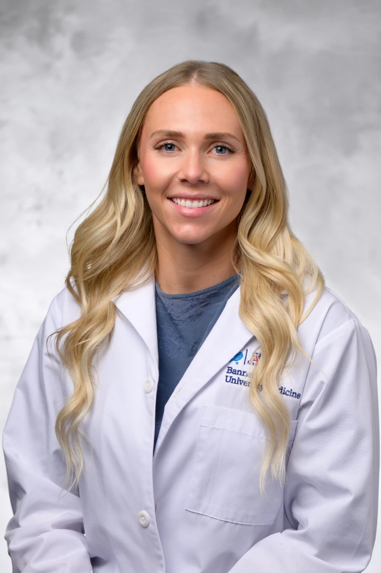 Dr. Lindsay Kadell